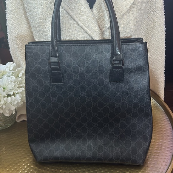 Gucci GG Black Tote Bag Handbag - Picture 8 of 15